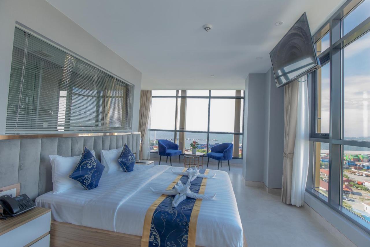Seascape Palace Hotel 시아누크빌 외부 사진