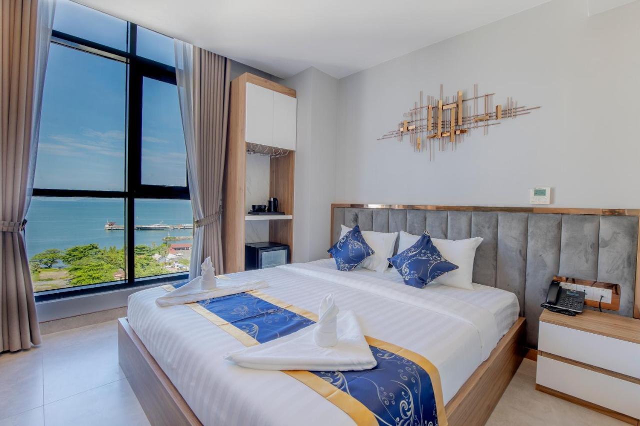 Seascape Palace Hotel 시아누크빌 외부 사진