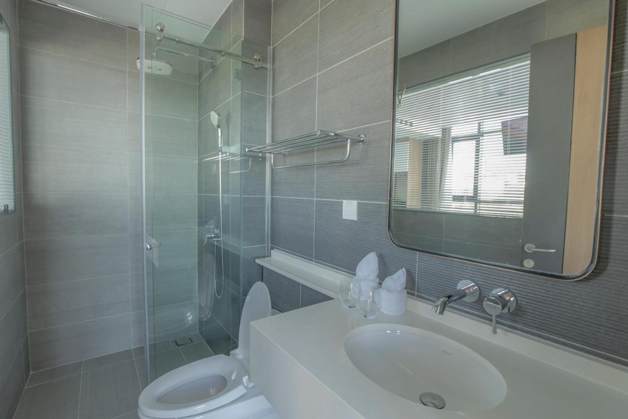 Seascape Palace Hotel 시아누크빌 외부 사진