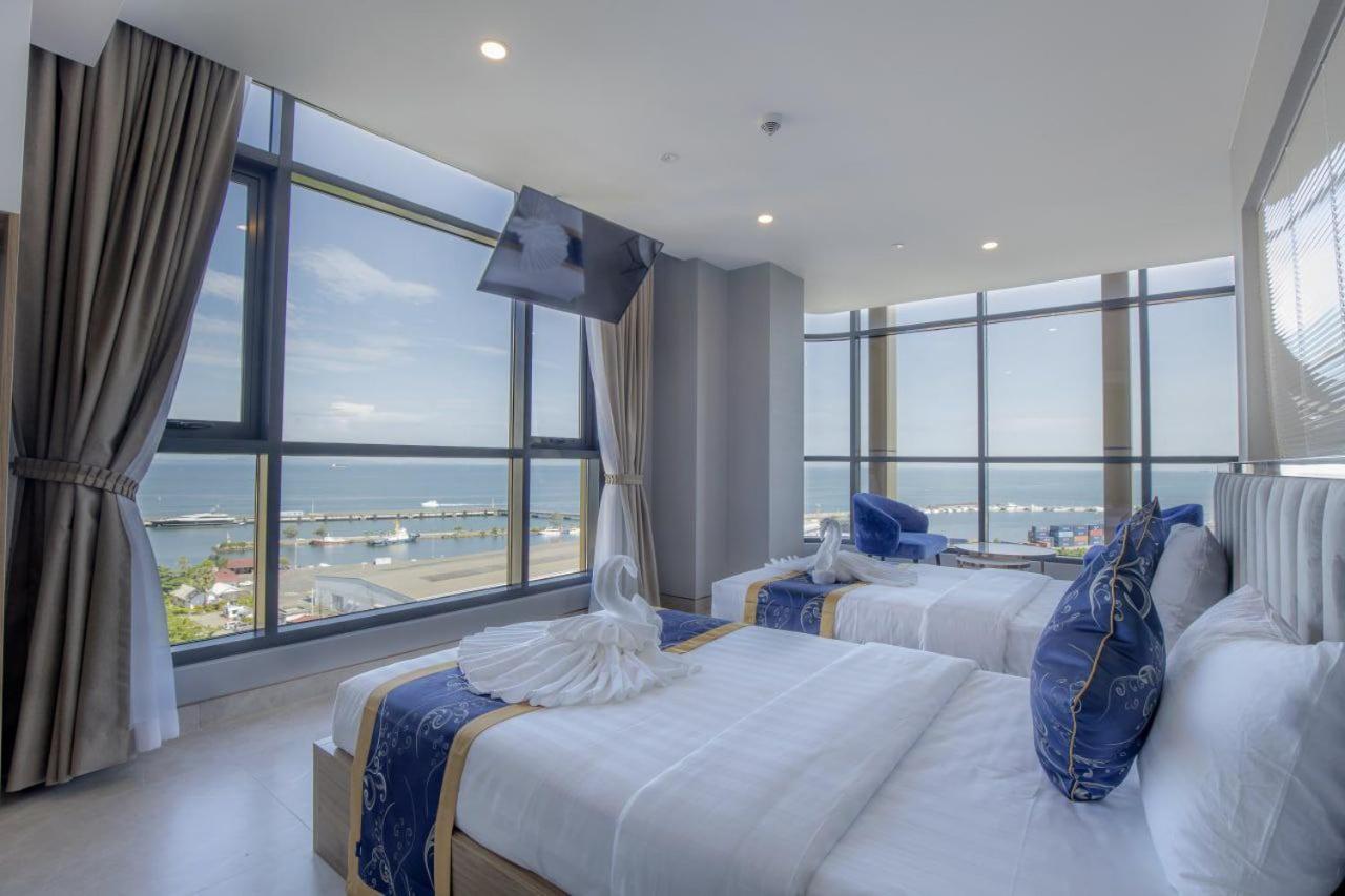 Seascape Palace Hotel 시아누크빌 외부 사진