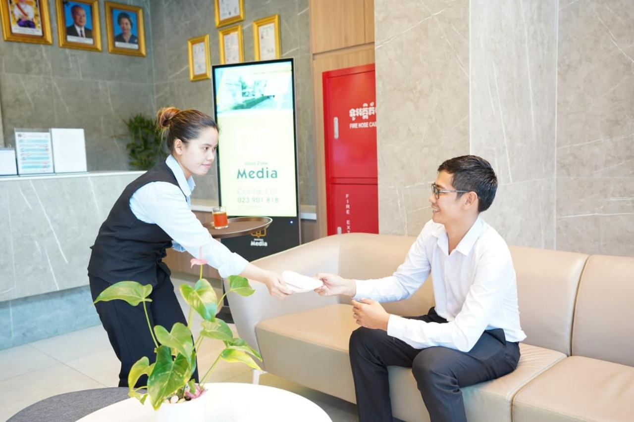 Seascape Palace Hotel 시아누크빌 외부 사진